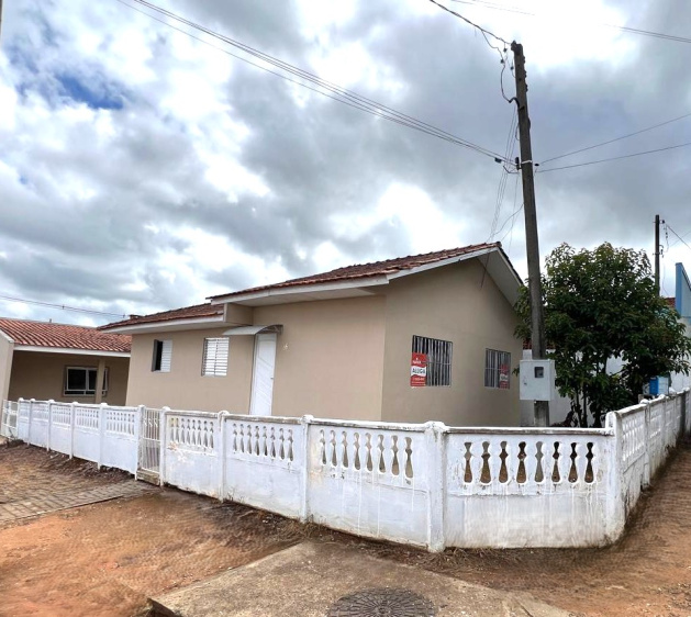 Casa Residencial / Comercial